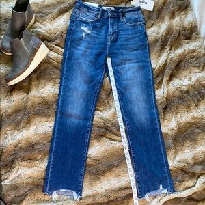 BNWT! 🏷️ Mica “Steel blue” High-Rise, Straight-leg w/ Step-Hem jeans! sz 25/2